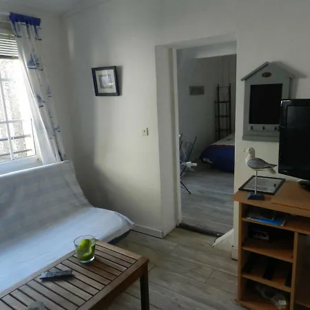 Apartment Vue Sur Le Port De *